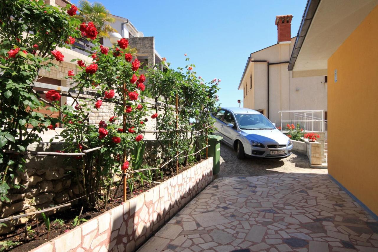 Apartments With A Parking Space Rabac, Labin - 6414 외부 사진