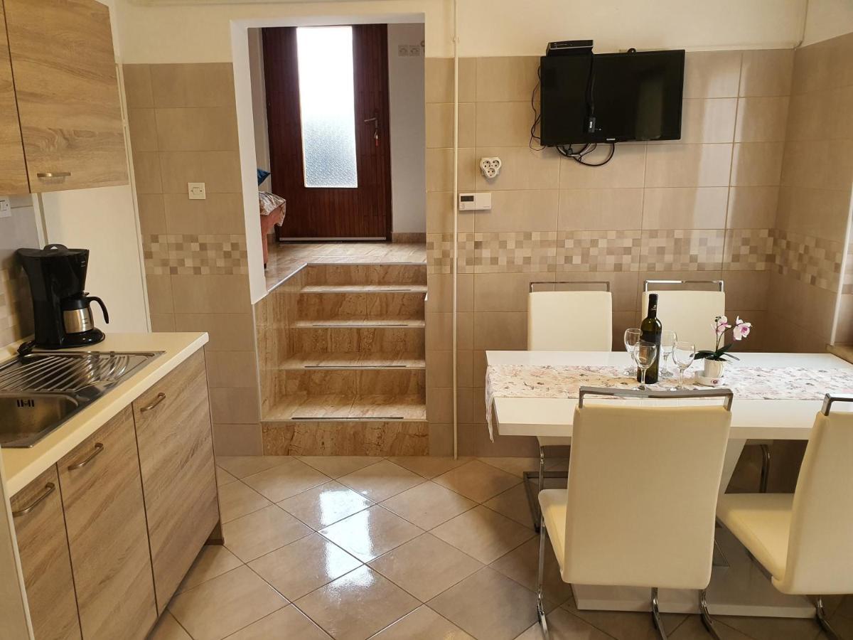 Apartments With A Parking Space Rabac, Labin - 6414 외부 사진